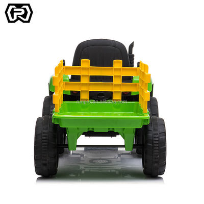Control remoto eléctrico Juguete de tractor de granja 4/6 Ruedas Modelo infantil Viajar en coche