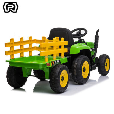 Control remoto eléctrico Juguete de tractor de granja 4/6 Ruedas Modelo infantil Viajar en coche