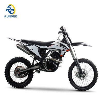 Prepárate para dominar la competencia con la Pit Bike de 300cc de Runpro Racing