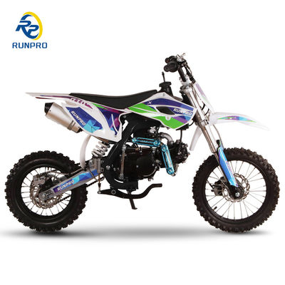Experimenta la emoción de conducir fuera de la carretera con una bicicleta de bolsillo con motor de 110cc personalizable